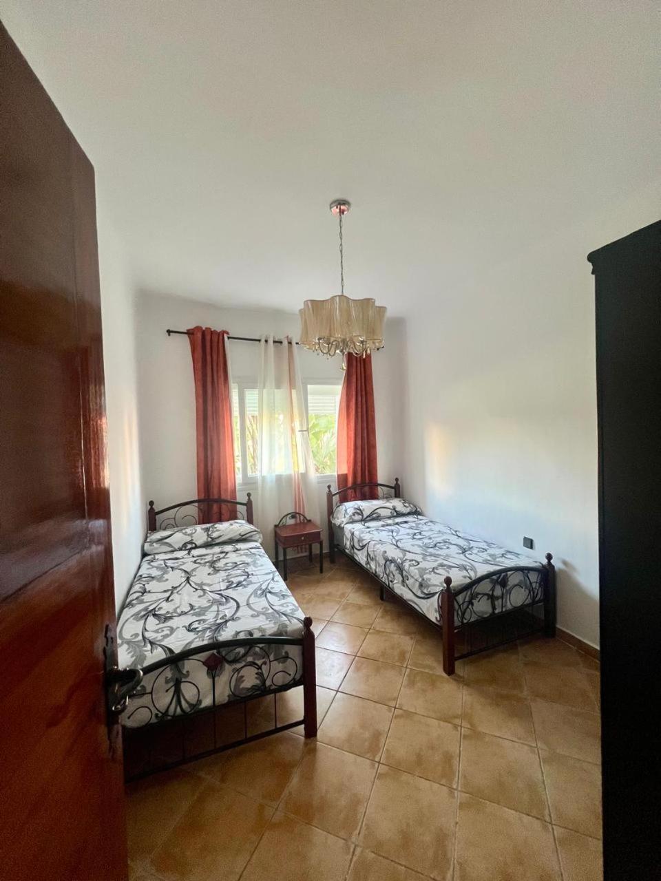 Relax Island Apartment Oued Laou Exterior foto